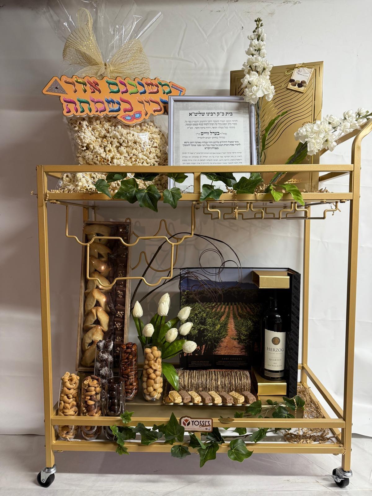 nuts & chocolate display