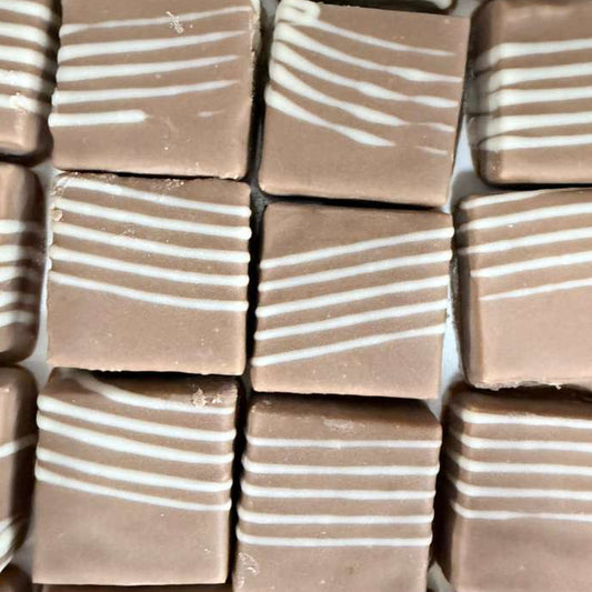 Cashew Caramel Oat Milk