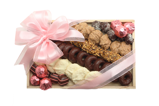 Medium Pink Ribbon Chocolate Deluxe Platter